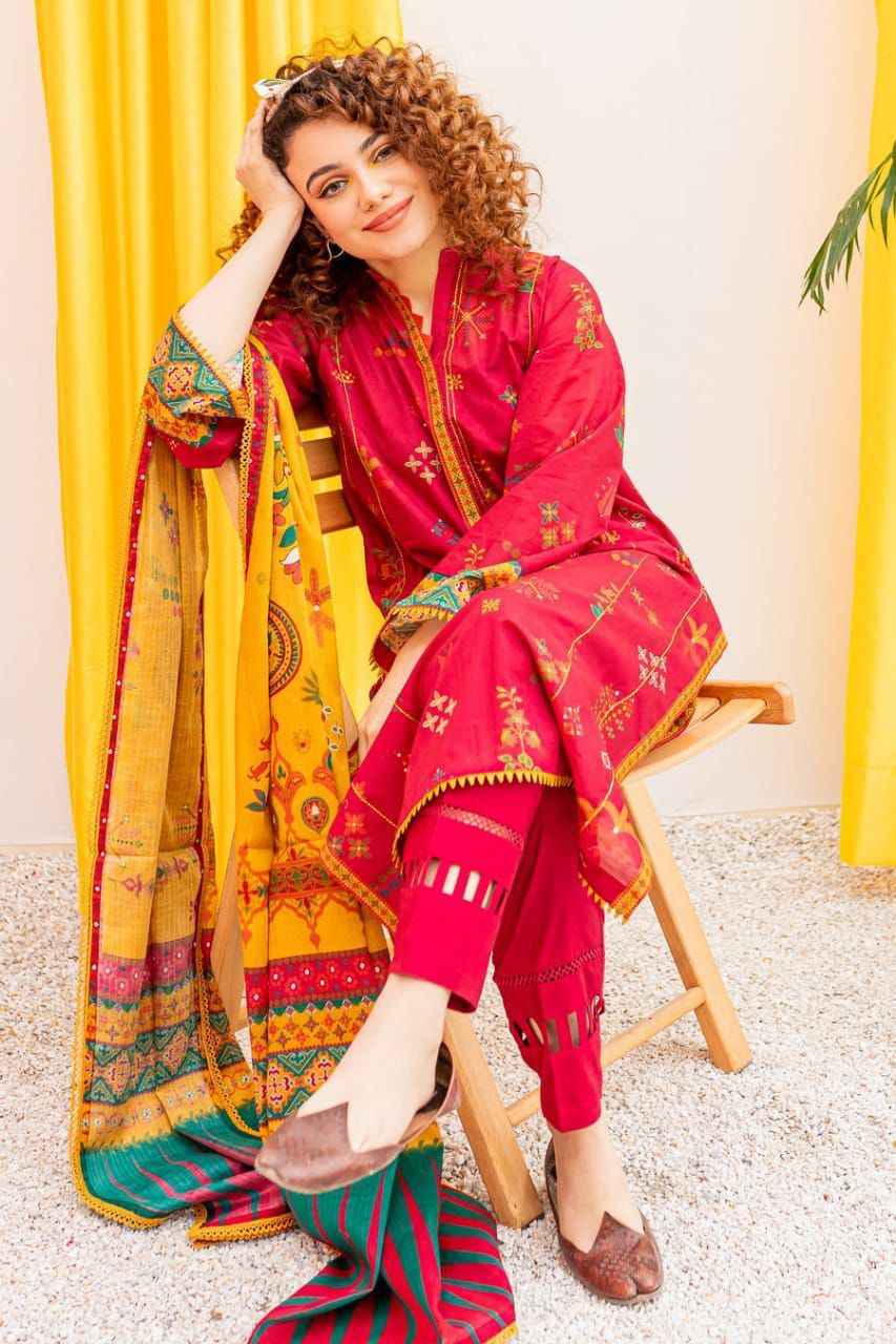 🌼 Summer Collection 2025: 3Pc Fancy Batik Lawn Suit with Full Embroidery 🌼🌞 | Ramadan & Eid Special Outfit