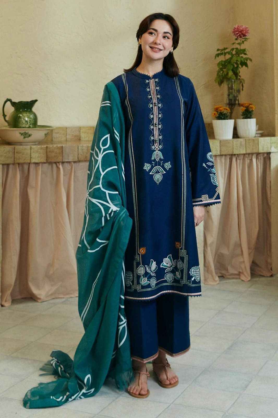 Zara Shahjahan Summer Collection 2024 | 3Pc Fancy Embroidered Lawn Suit with Printed Tarkashi Dupatta – Wholesale Price Rs 3700